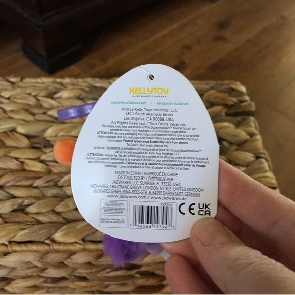 Squishmallows bag clip: Neha the purple DoDo Bird 3” - Picture 7 of 7